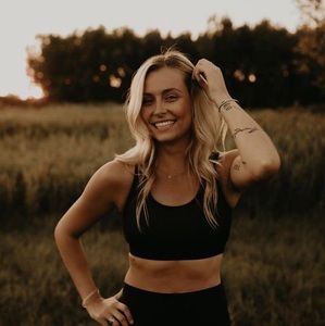 Meet your Posher, Riley